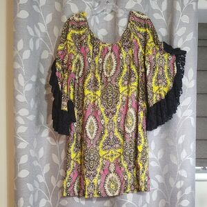 Uncle Frank Colorful Patterned Women's Dress with Black Accents size M